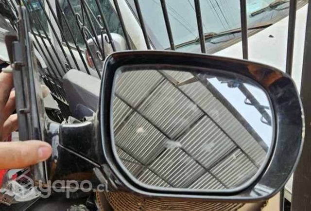 Espejo derecho Santa Fe 2013 2017 detalle