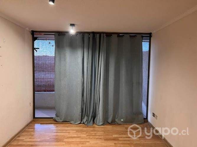 Departamento sin amoblar en edificio innova