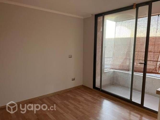 Departamento sin amoblar en edificio innova