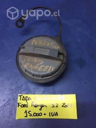 Tapa interior combustible Ford Ranger 3.2 2014