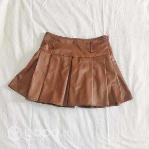 Falda Cuero