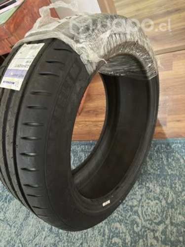 Neumático 225/45 R17 Michelin