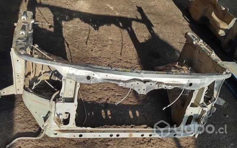 Frontal (TYT169) Toyota Tundra 5.7 AUT 4x4 2013