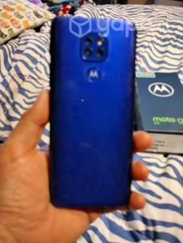 Motorola y 9
