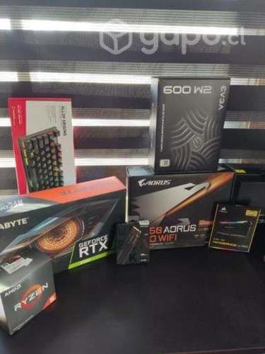 PC RTX 3060 con monitores