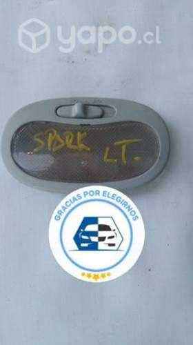 Luz techo Chevrolet spark desarmaduría importadora