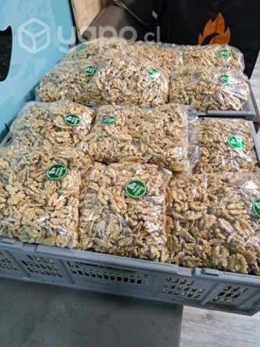 Nueces, con cascara y sin cascara. por mayor