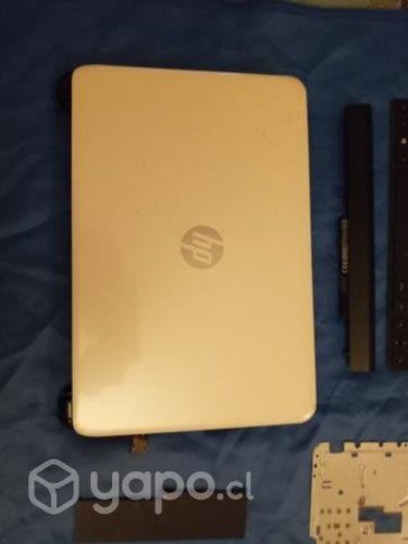 Notebook HP 14-r220ia para desarme proble disco