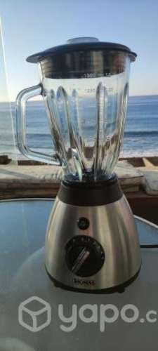 Licuadora Thomas