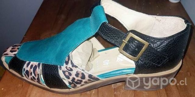 Sandalias Giani Dafirenze. Talla 40. Original