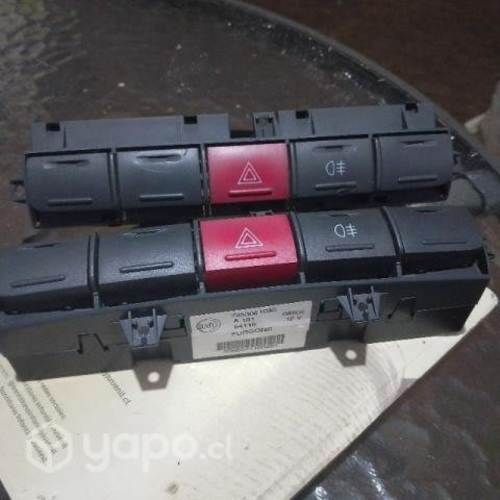 Botonera hazard/bsi Peugeot Citroen Fiat 2002/2006