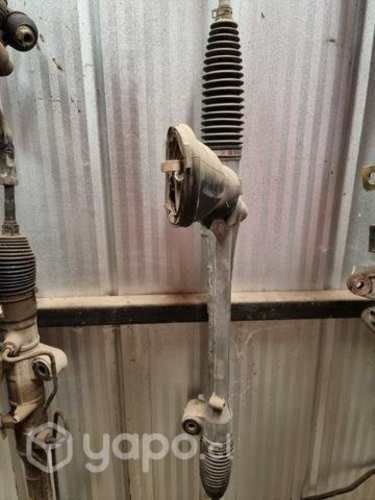 Cremallera de dirección toyota yaris año 2014