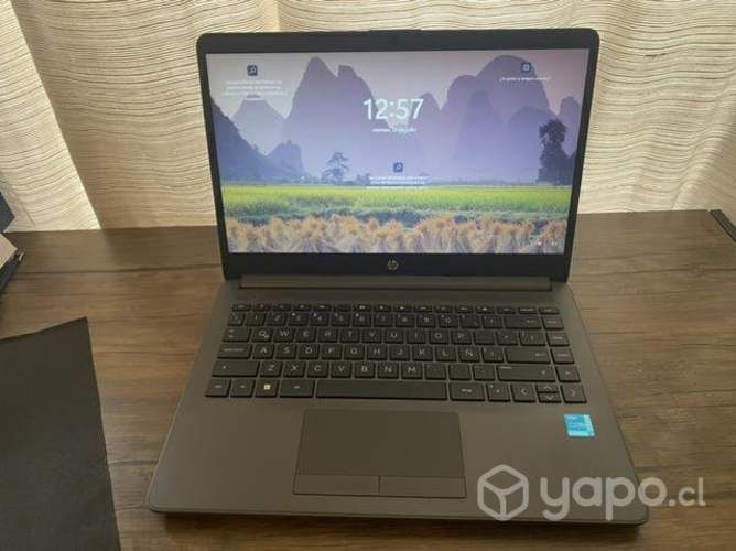 HP 240 g8/ Intel i3 11 gen/ 8gb ram / 512 gb ssd