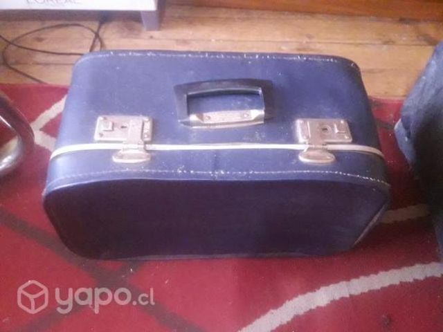 Maleta antigua para decoración