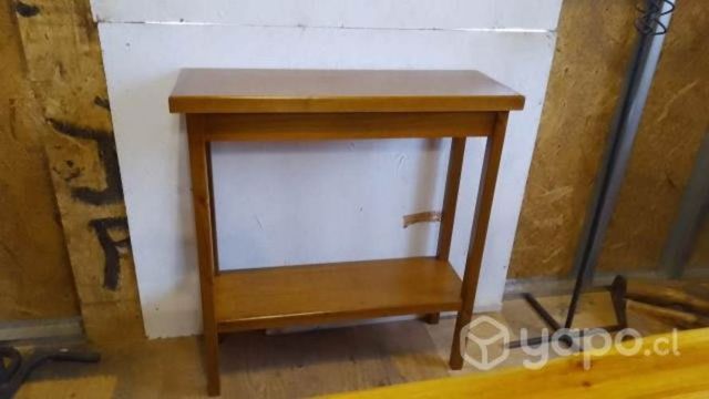 Mesa de arrimo nueva