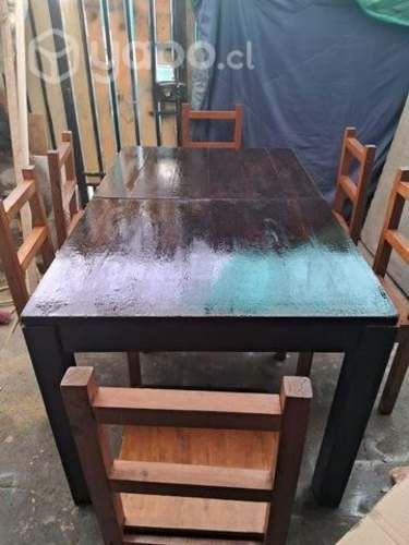 Comedor de madera con seis sillas mesa extendible