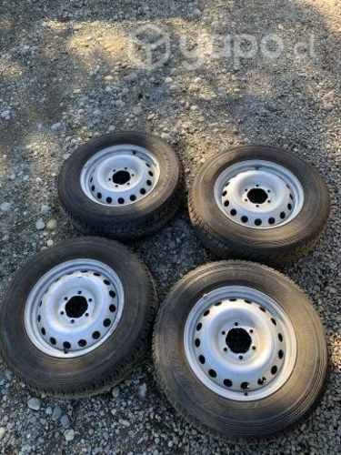 Ruedas Toyota Hilux