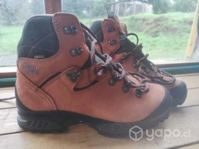 Zapatos HanWag impermeables
