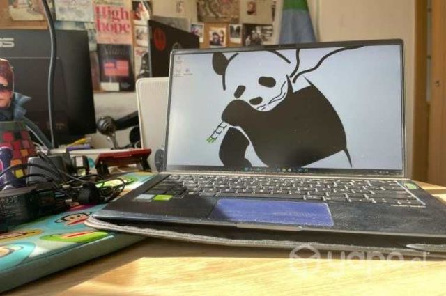 Notebook ultraliviano ASUS Zenbook