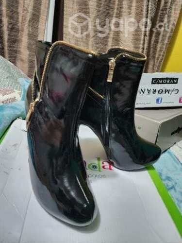 Botines marca chalada