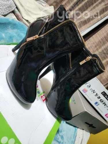 Botines marca chalada