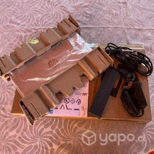 HP x360 14-DY001LA CORE i5 / 512GB SSD / 8GB RAM