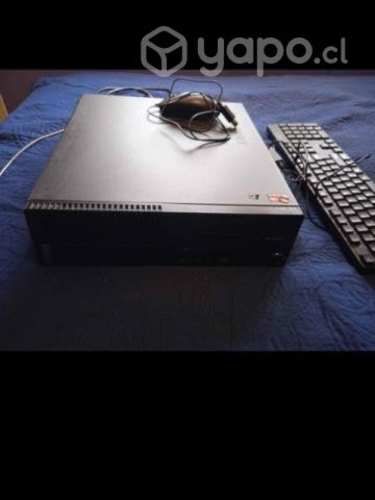 PC ThinkCentre desktop