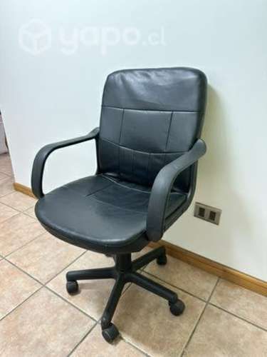 Silla de escritorio negra