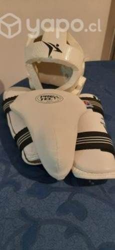 Set taekwondo marca Protec