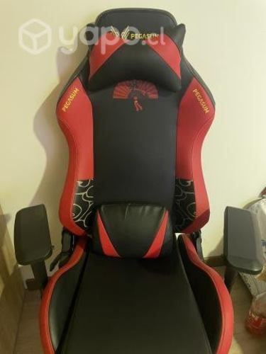 Monitor 144hz y silla gamer