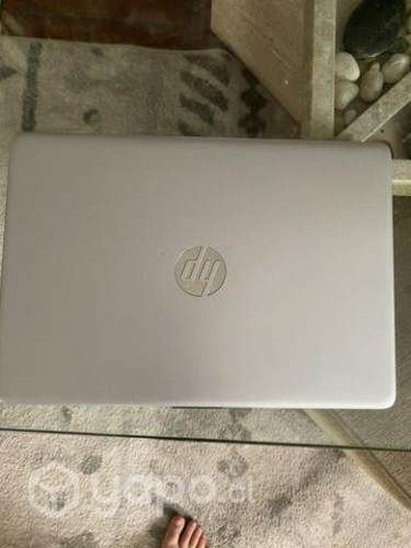 Hp Laptop 14-cf2051la 4-5 meses de uso