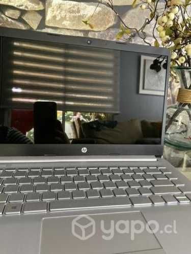 Hp Laptop 14-cf2051la 4-5 meses de uso