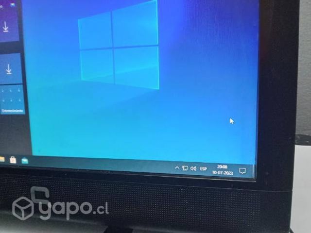 Computador compac todo en uno ,buen estado se re