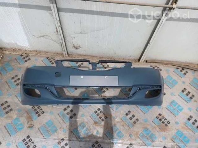 Parachoques delantero MG 550 Con detalle