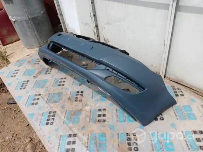 Parachoques delantero MG 550 Con detalle