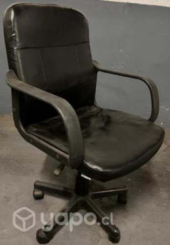 Silla de computadora ajustable