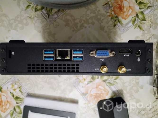 Gabinete PC mini con placa madre, tarjeta wifi