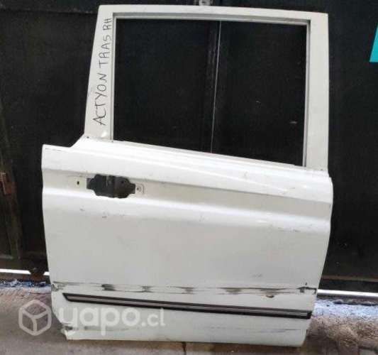 Puerta trasera derecha ssangyong actyon