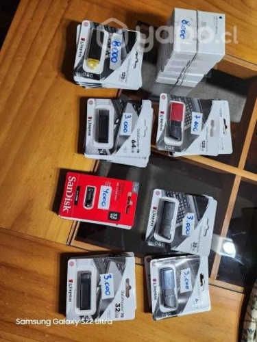 Lote de Pendrives Kingston NUEVOS ORIGINALES SELLA