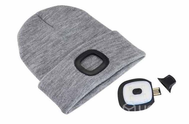 Gorro con linterna LED