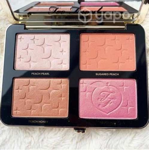 Paleta Sugar Peach Face & Eye Paleta de Too Faced