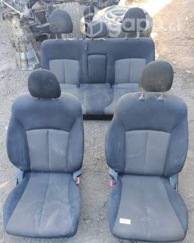 Juego Asientos Detalle (MLF031) Mitsubishi L200