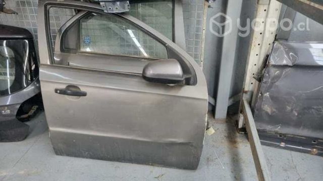 Puertas de chevrolet aveo sedan