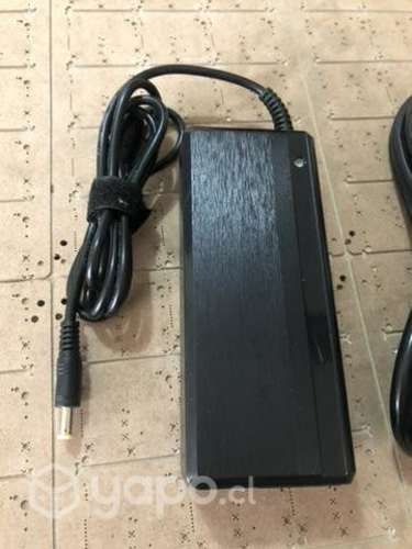 Cargador O Regulador De carga Para Notebook O pc