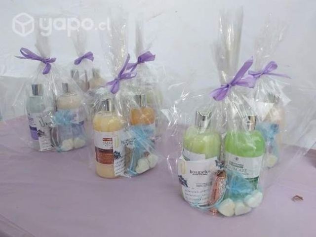 Kits de cuidado personal femenino