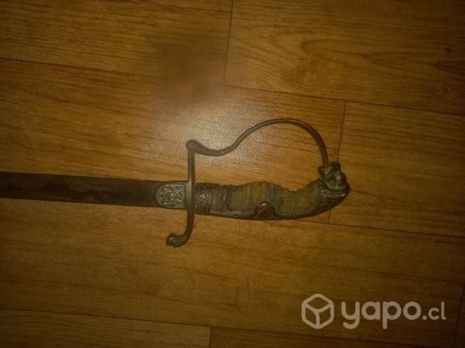 Sable cabeza de leon