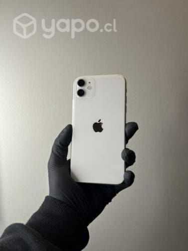 IPhone 11 Blanco, seminuevo sin caja