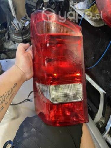 Foco trasero izquierdo vito 2017