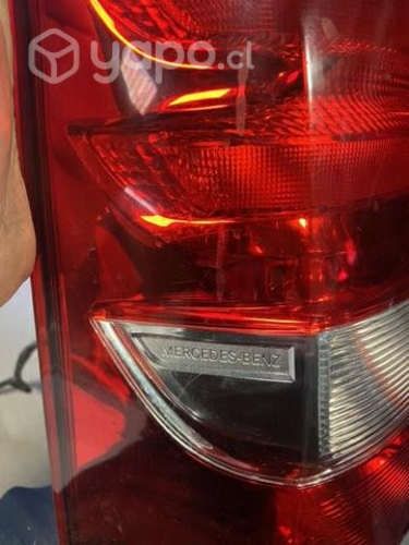 Foco trasero izquierdo vito 2017