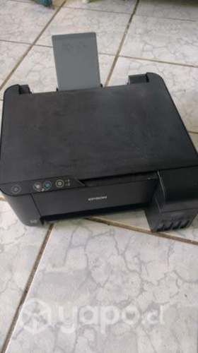 PC monitor y impresora multifuncional